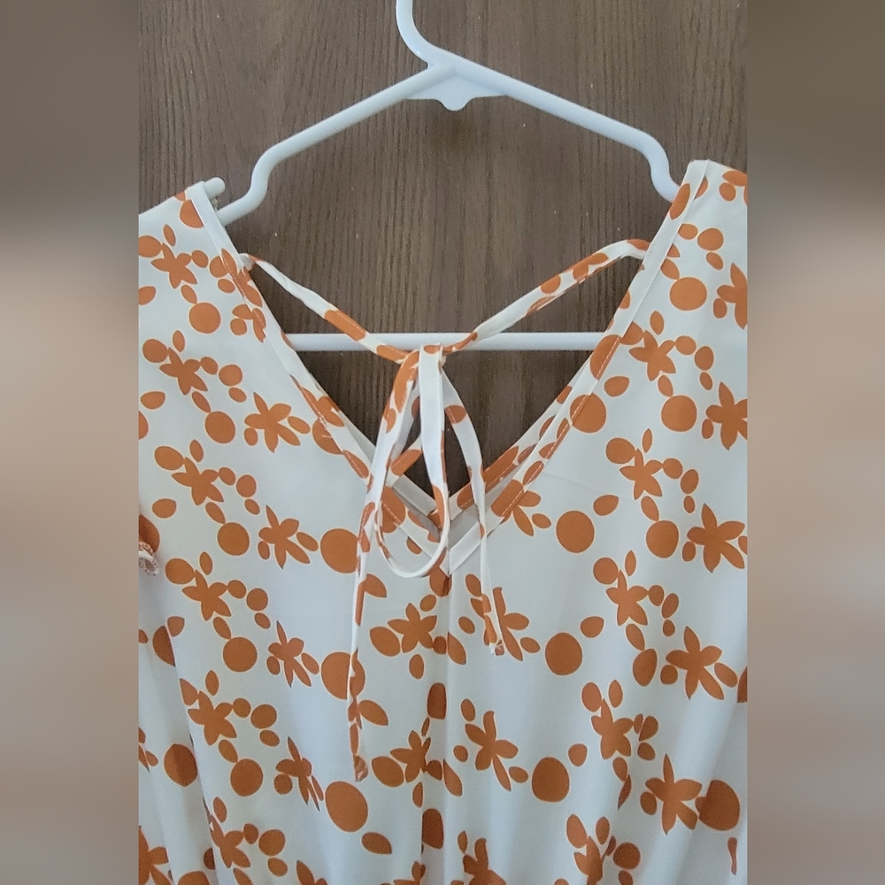 Dress - Picture 3 of 3